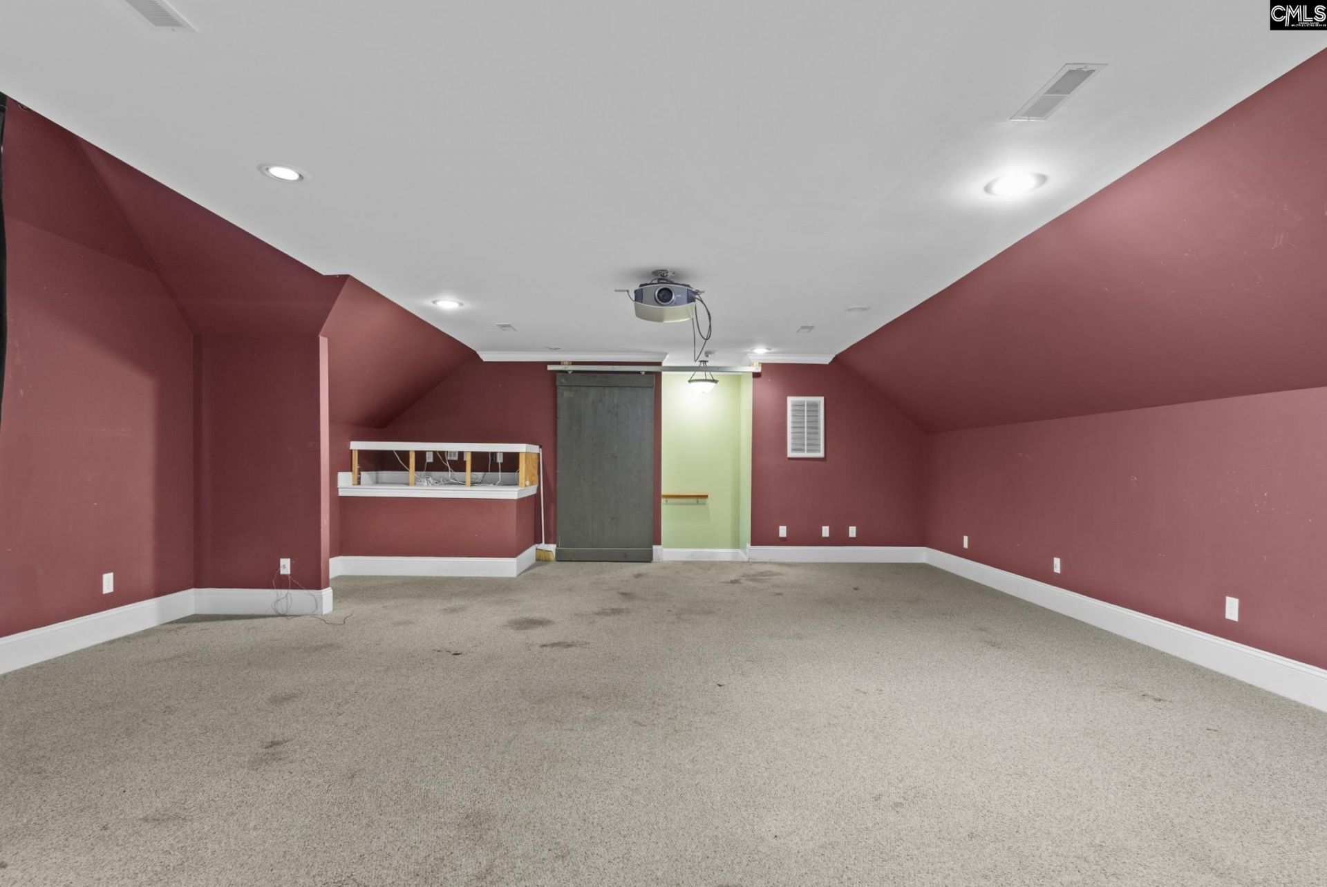 119 Emerald Lake Road  Photo 35