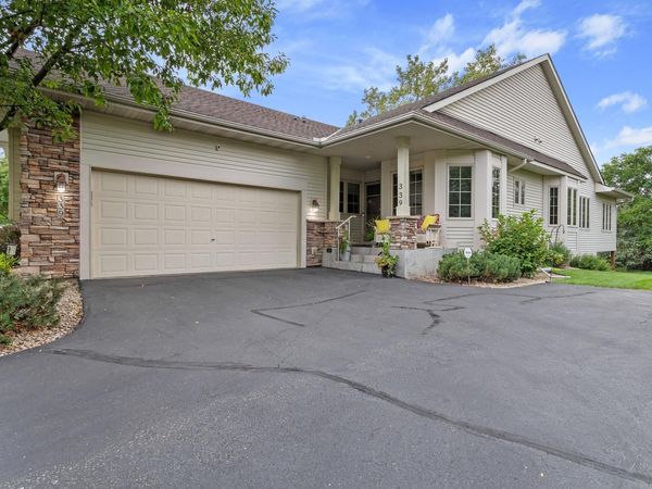 339 Summer Place E, Maplewood, MN 55117