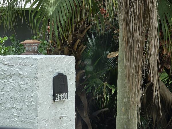 9560 NW 39th Ct , Coral Springs, FL 33065