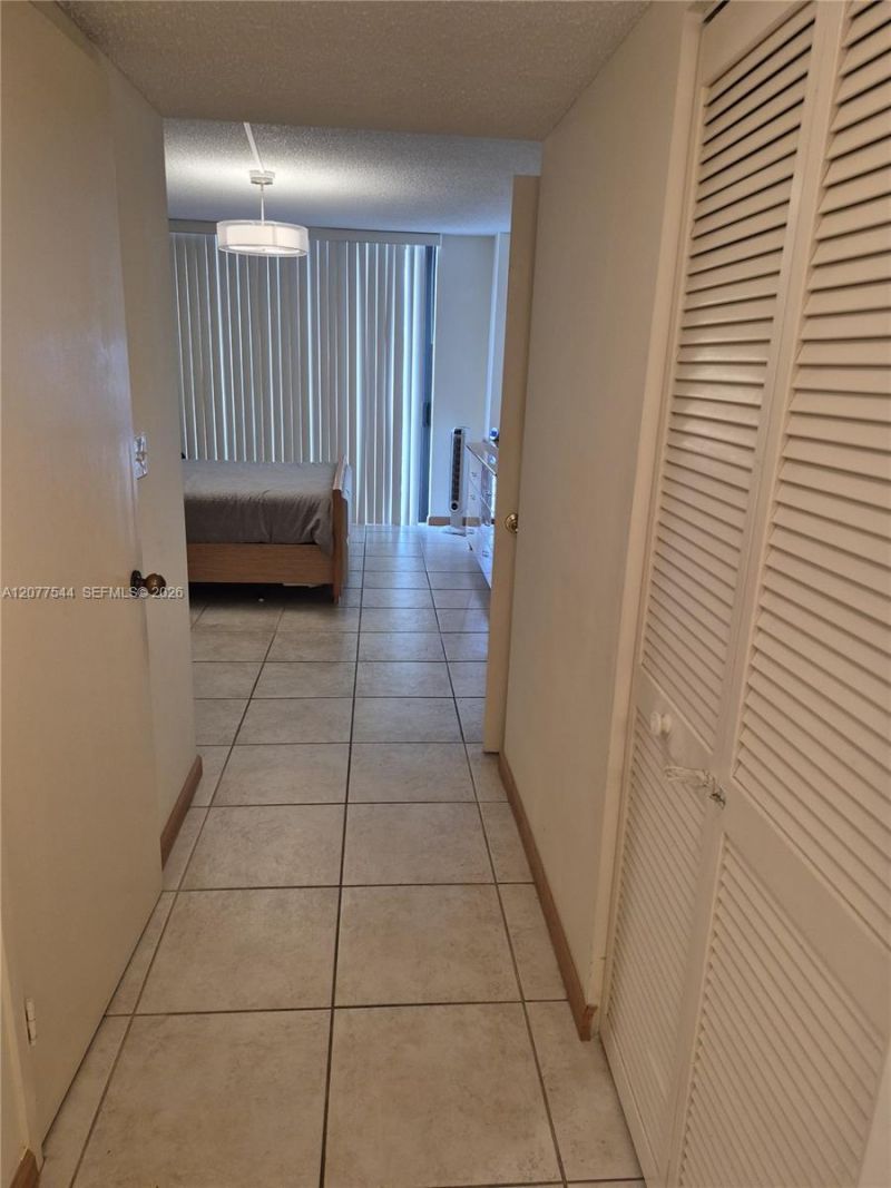 290 174th St , Unit 903, Sunny Isles Beach, FL 33160 Photo