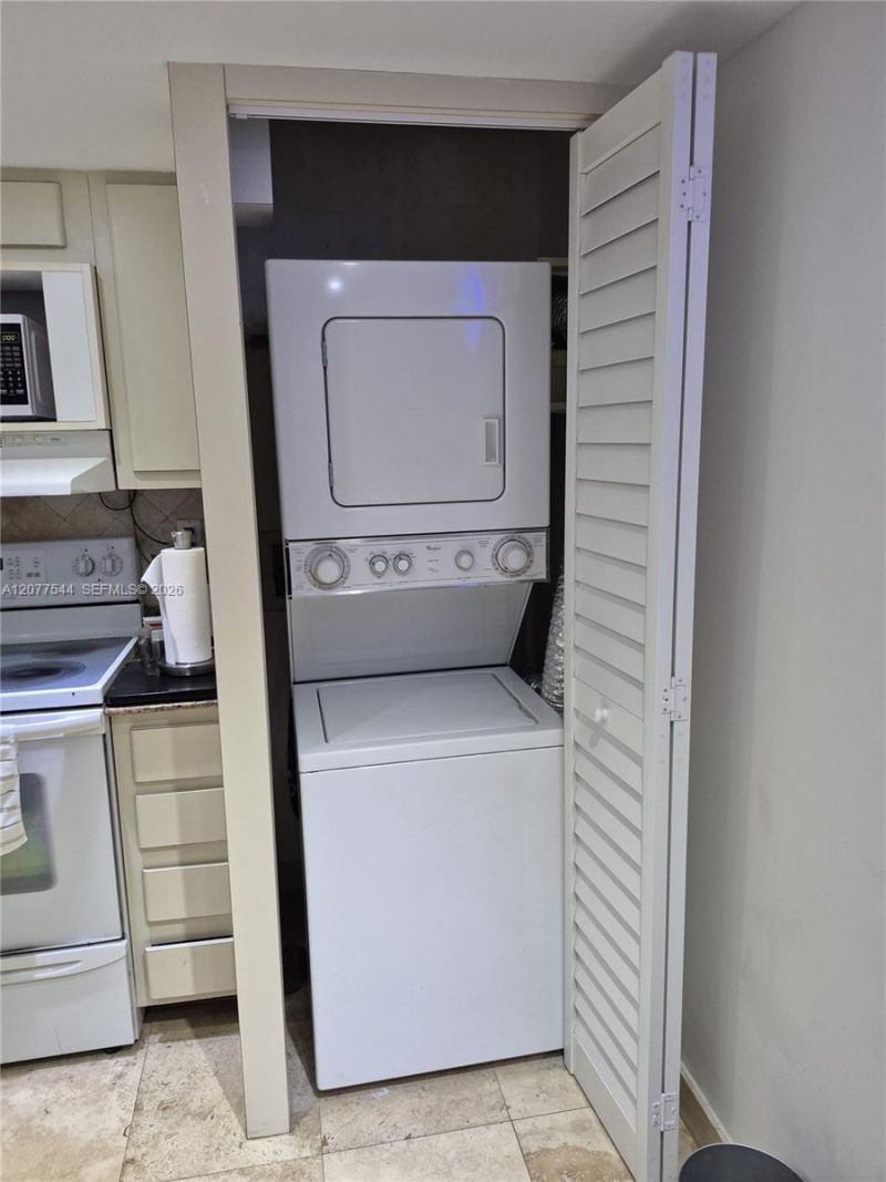 290 174th St , Unit 903, Sunny Isles Beach, FL 33160 Photo