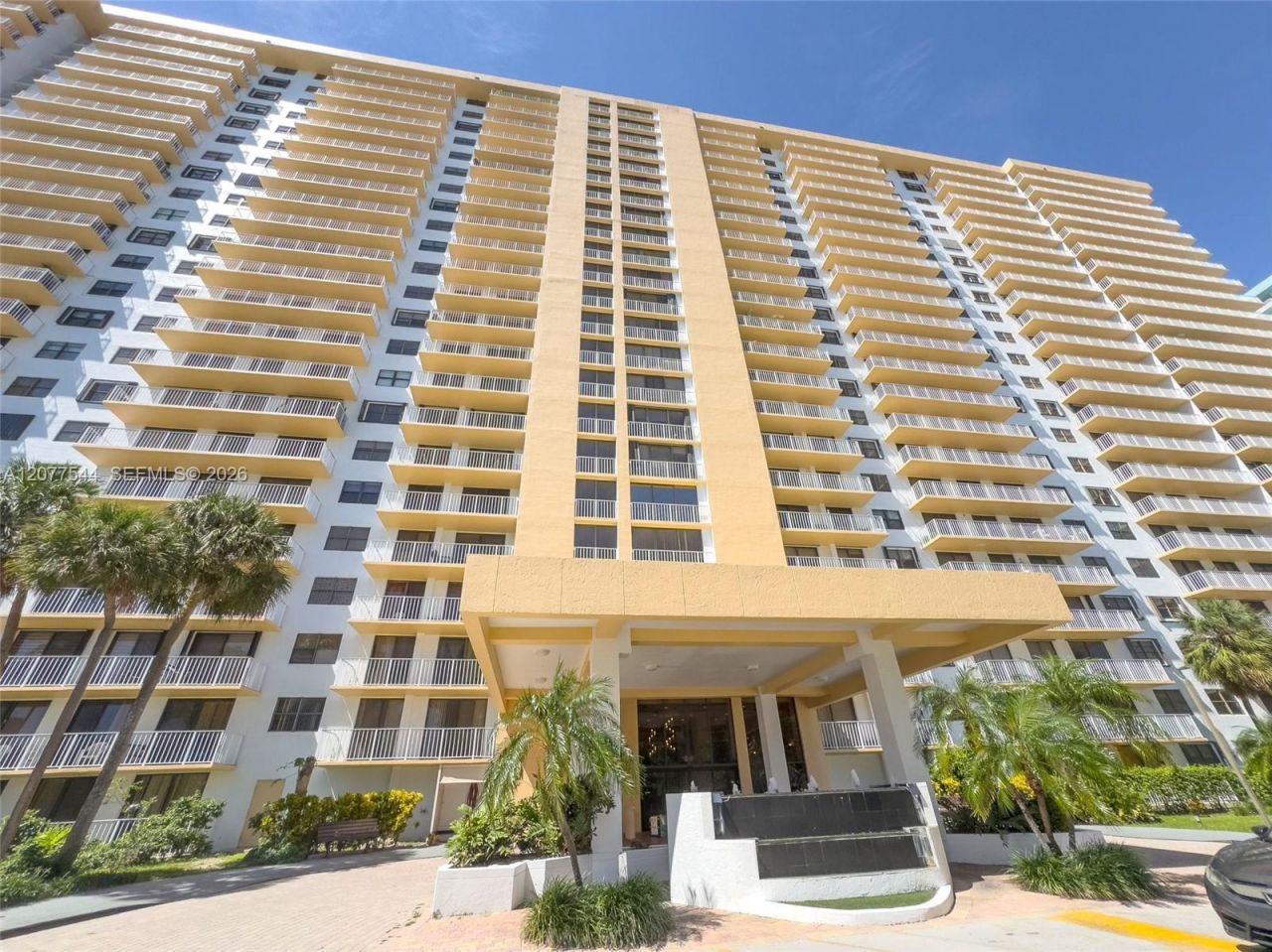 290 174th St , Unit 903, Sunny Isles Beach, FL 33160 Photo