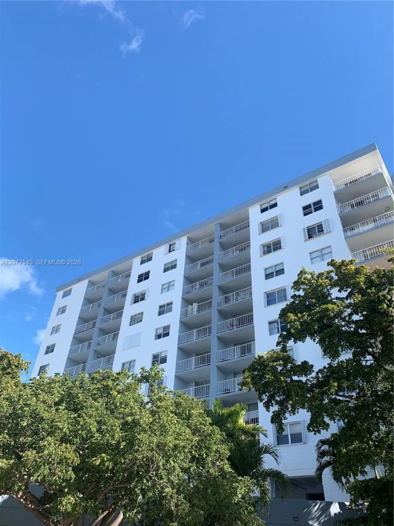 6900 Bay Dr , Unit 5A, Miami Beach, FL 33141 Photo