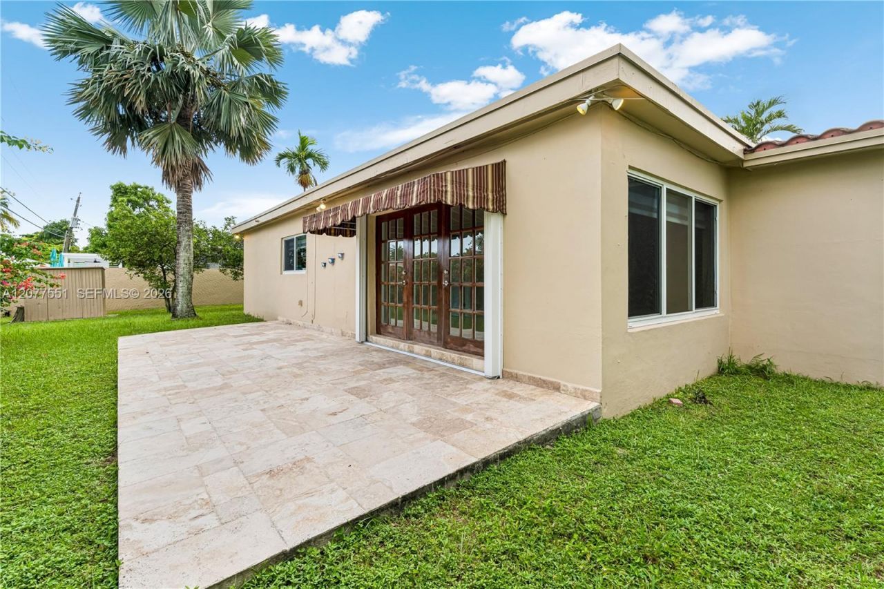 1435 SW 78th Ct , Miami, FL 33144 Photo