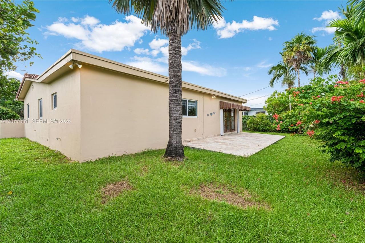 1435 SW 78th Ct , Miami, FL 33144 Photo