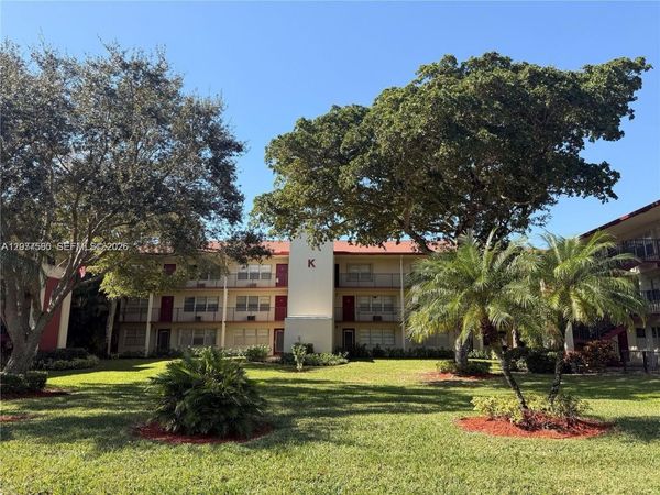 100 SW 132nd Way , Unit 310K, Pembroke Pines, FL 33027