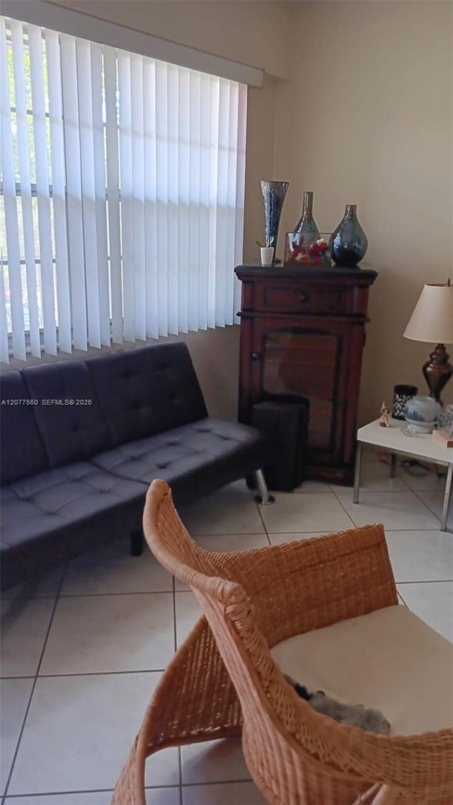 100 SW 132nd Way , Unit 310K, Pembroke Pines, FL 33027 Photo