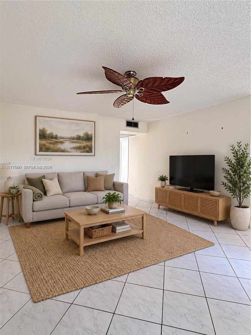 100 SW 132nd Way, Unit 310K, Pembroke Pines, FL 33027 Photo