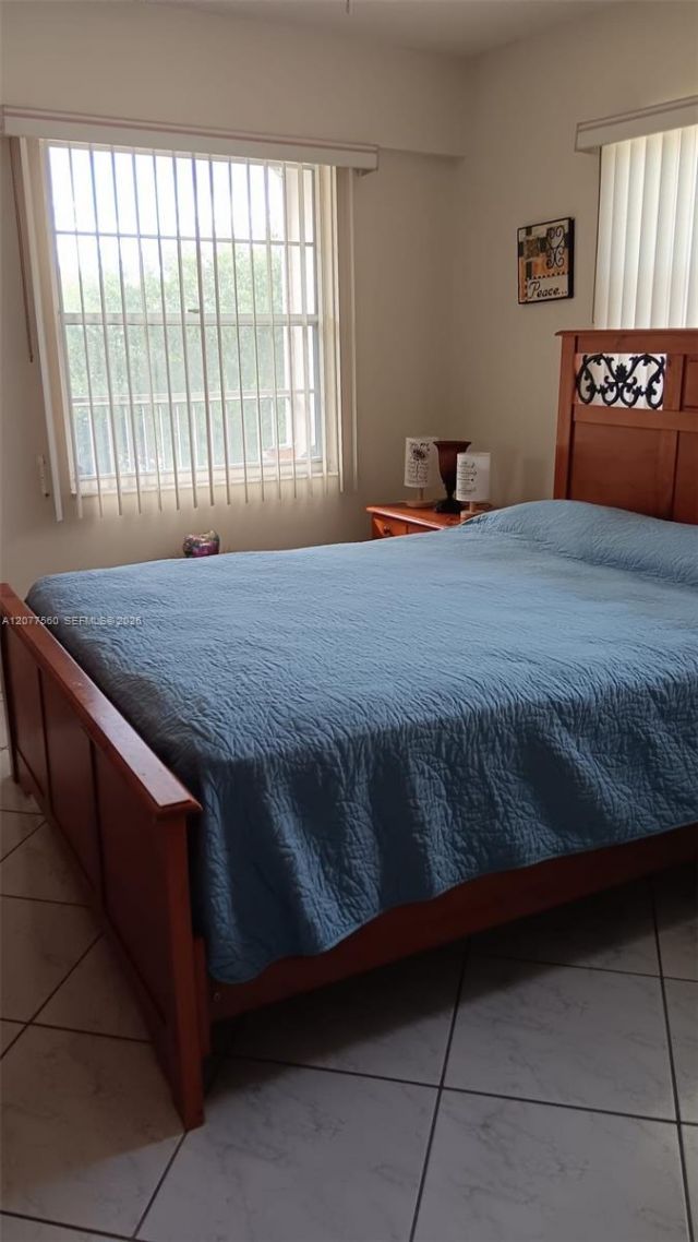 100 SW 132nd Way , Unit 310K, Pembroke Pines, FL 33027 Photo