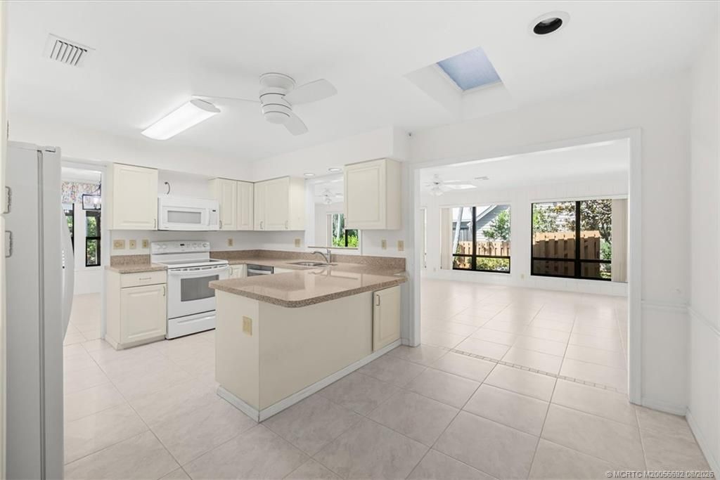 1904 NW 22nd Street, Stuart, FL 34994 Photo