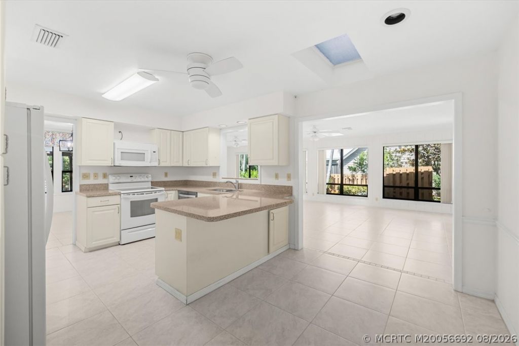 1904 NW 22nd Street, Stuart, FL 34994 Photo