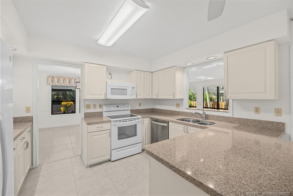 1904 NW 22nd Street, Stuart, FL 34994 Photo