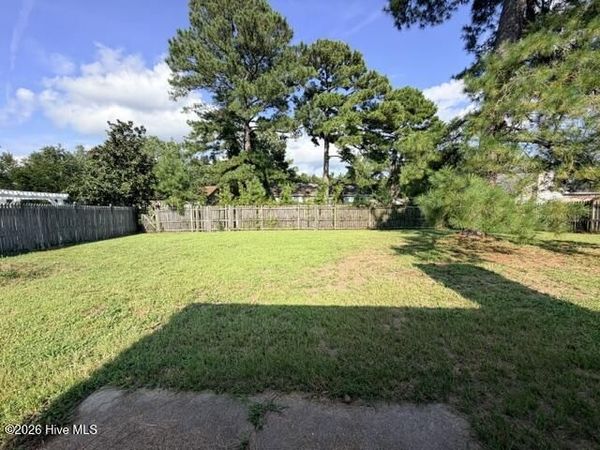 2218 Bridle Trail , Midway Park, NC 28544
