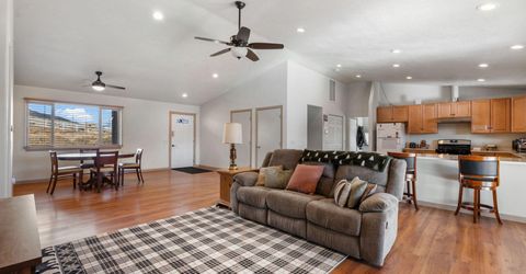183 Shetland Circle, Reno, NV 89508 Photo