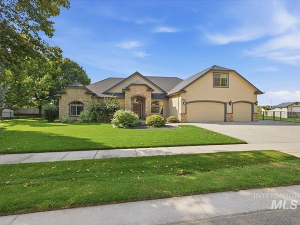 4465 W Escalante Dr, Eagle, ID 83616