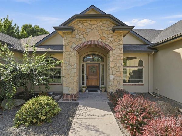 4465 W Escalante Dr, Eagle, ID 83616
