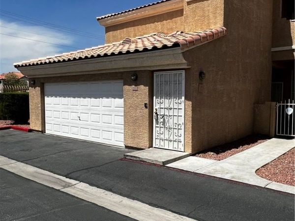 6905 Cobre Azul Avenue , Unit 202, Las Vegas, NV 89108