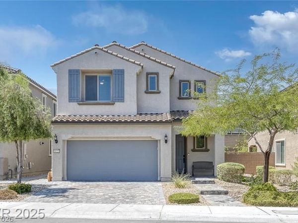 8123 Skye Chalet Street , Las Vegas, NV 89166