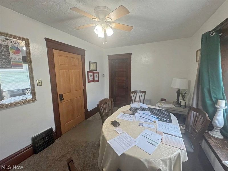 950 Snyder Street, Akron, OH 44307 Photo 16