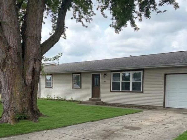 507 C Club Lane , Spencer, IA 51301