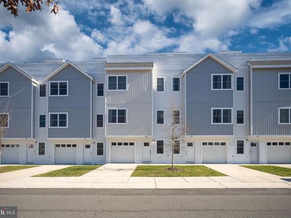 308 DOUGLAS AVENUE , COLONIAL BEACH, VA 22443