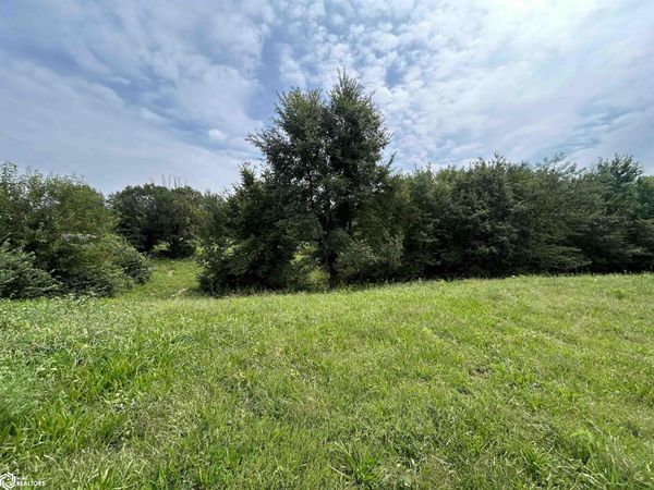 1880 265Th Avenue, Fort Madison, IA 52627
