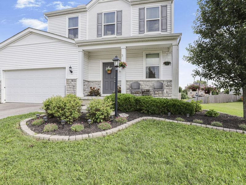 864 Corylus Drive SW, Pataskala, OH 43062 Photo 5