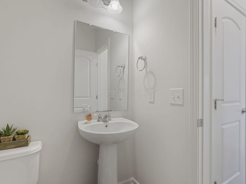 864 Corylus Drive SW, Pataskala, OH 43062 Photo 58
