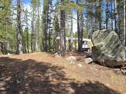 21031 Donner Pass Rd, Soda Springs, CA 95728 Photo