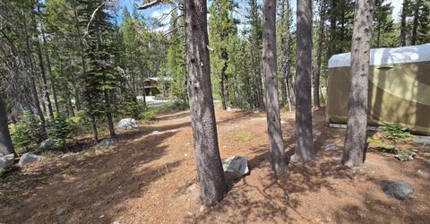 21031 Donner Pass Rd, Soda Springs, CA 95728 Photo