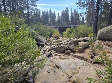 21031 Donner Pass Rd, Soda Springs, CA 95728 Photo