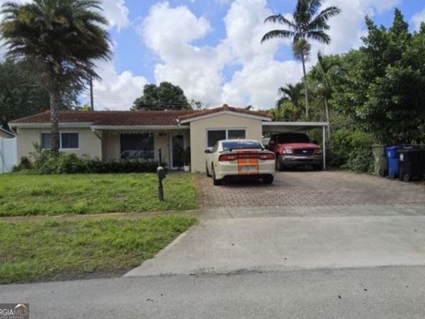 3556 SW 15th Court, Fort Lauderdale, FL 33312
