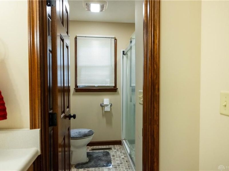 6300 Plateau Drive, Springfield, OH 45502 Photo 17