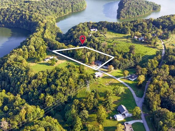 108 Devils Backbone Ln , Manchester, TN 37355