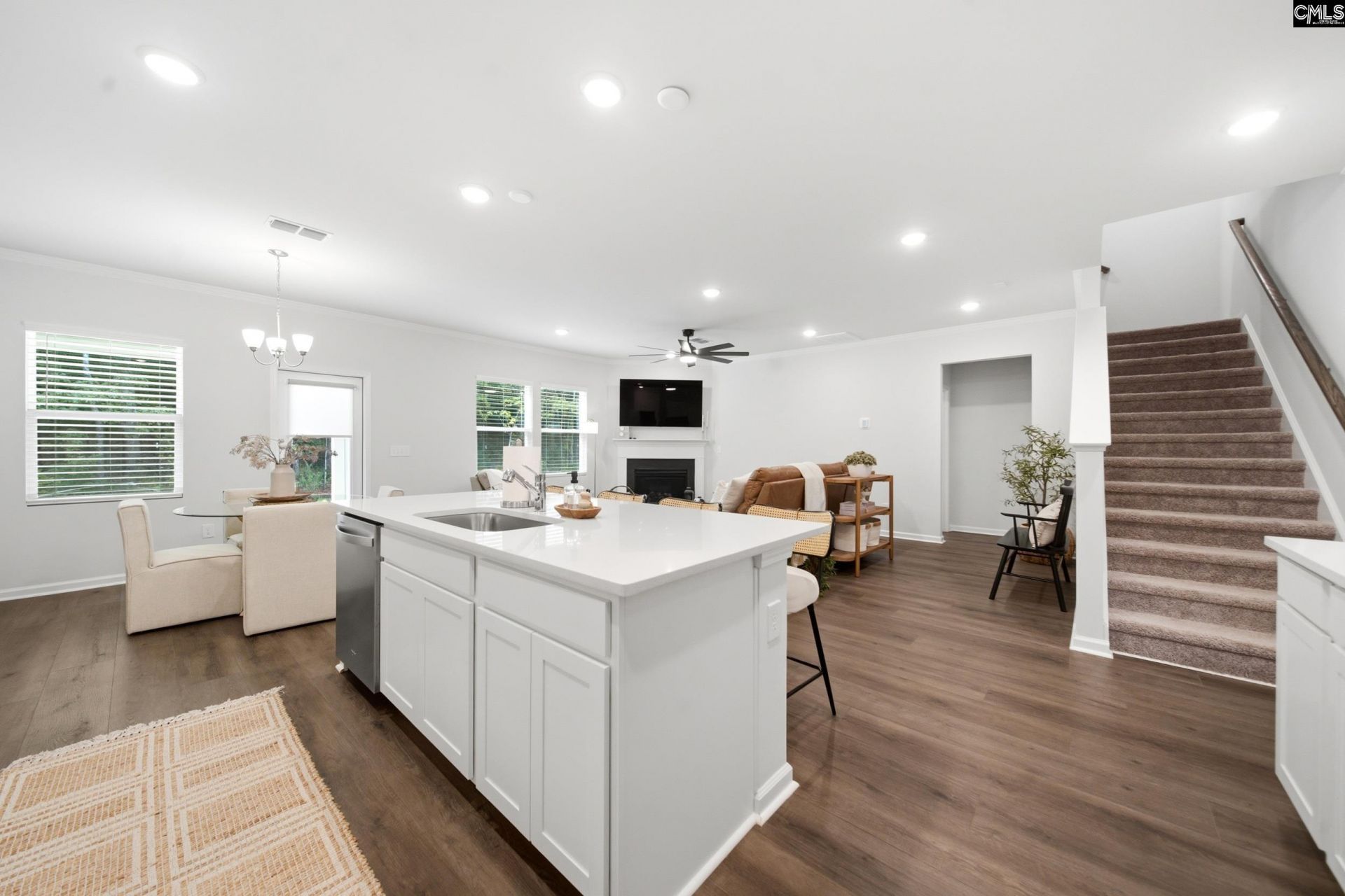 322 Mont Haven Place  Photo 7