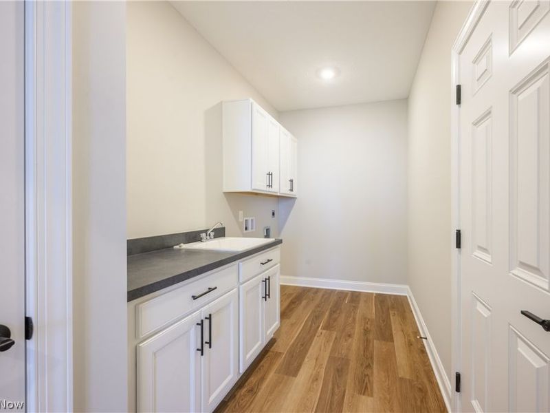 23864 Heatherstone Trail, Columbia Station, OH 44028 Photo 17