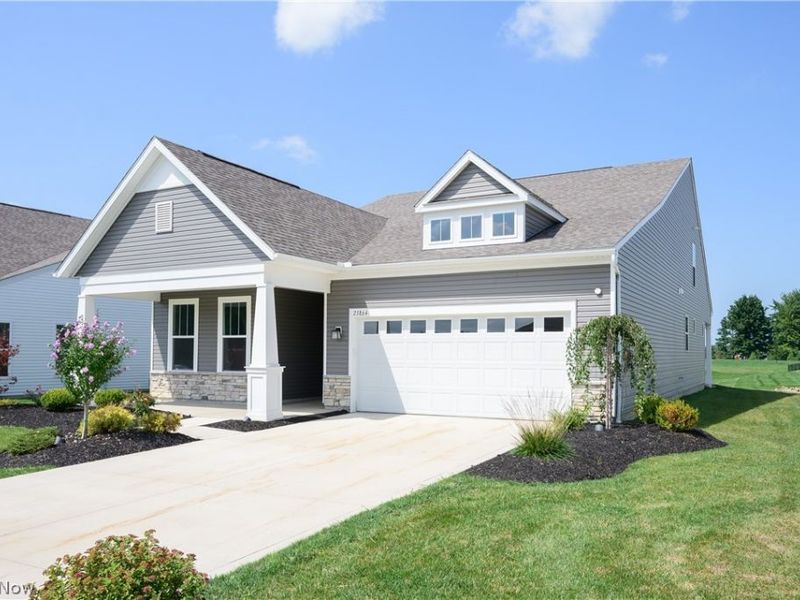 23864 Heatherstone Trail, Columbia Station, OH 44028 Photo 2