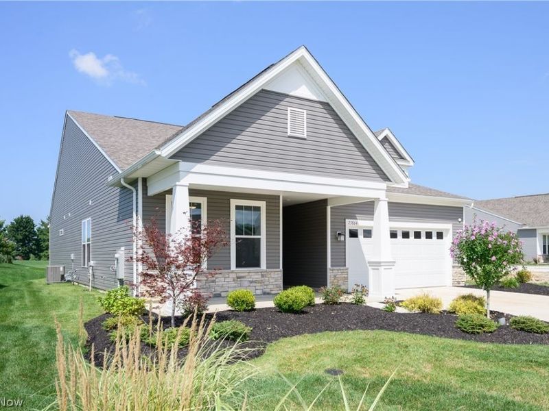 23864 Heatherstone Trail, Columbia Station, OH 44028 Photo 3