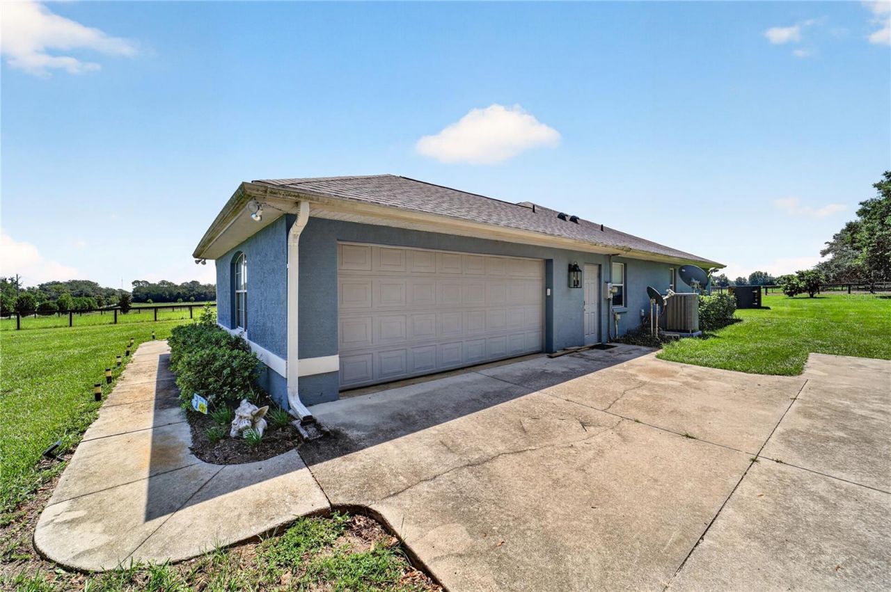 20462 SW 36th Street, Dunnellon, FL 34431 Photo