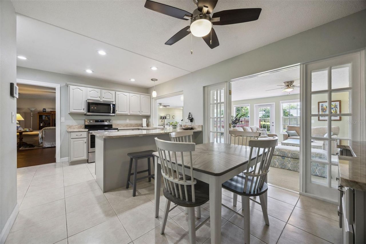 312 Oak Hill Drive, Altamonte Springs, FL 32701 Photo
