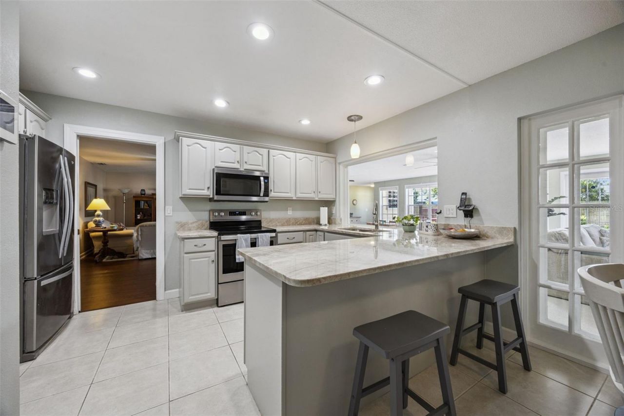 312 Oak Hill Drive, Altamonte Springs, FL 32701 Photo