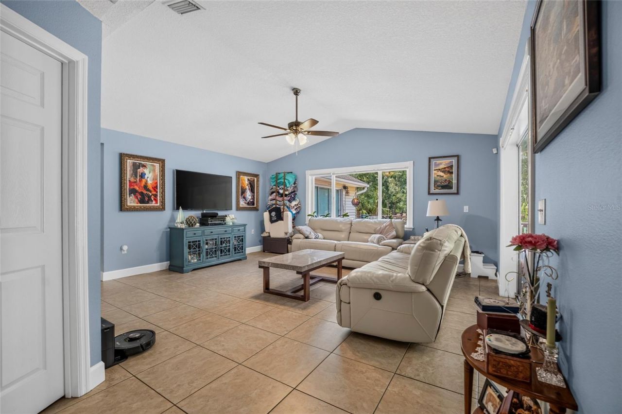 608 Woodview Way, Bradenton, FL 34212 Photo