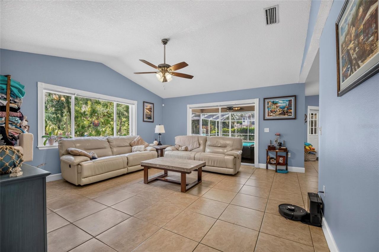 608 Woodview Way, Bradenton, FL 34212 Photo