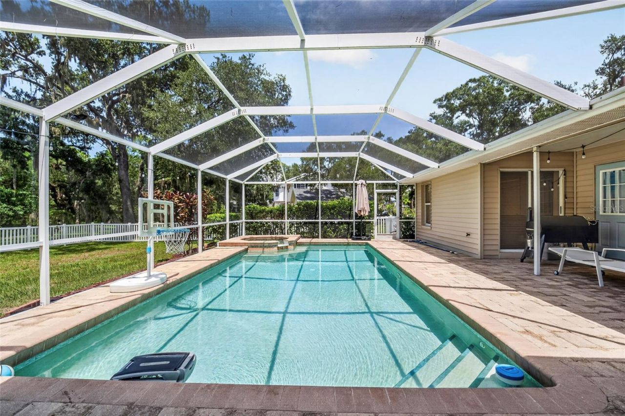 608 Woodview Way, Bradenton, FL 34212 Photo