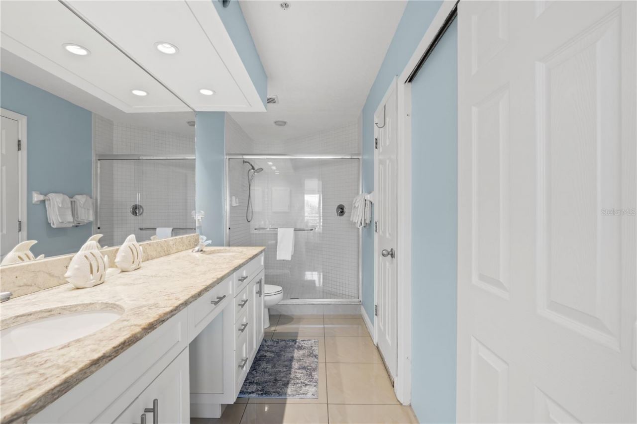 12935 Gulf Lane, Unit 205, Madeira Beach, FL 33708 Photo