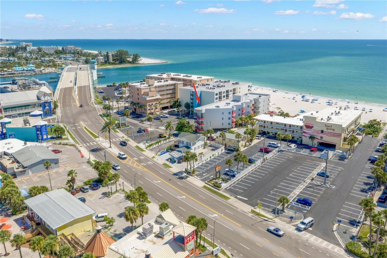 12935 Gulf Lane, Unit 205, Madeira Beach, FL 33708 Photo