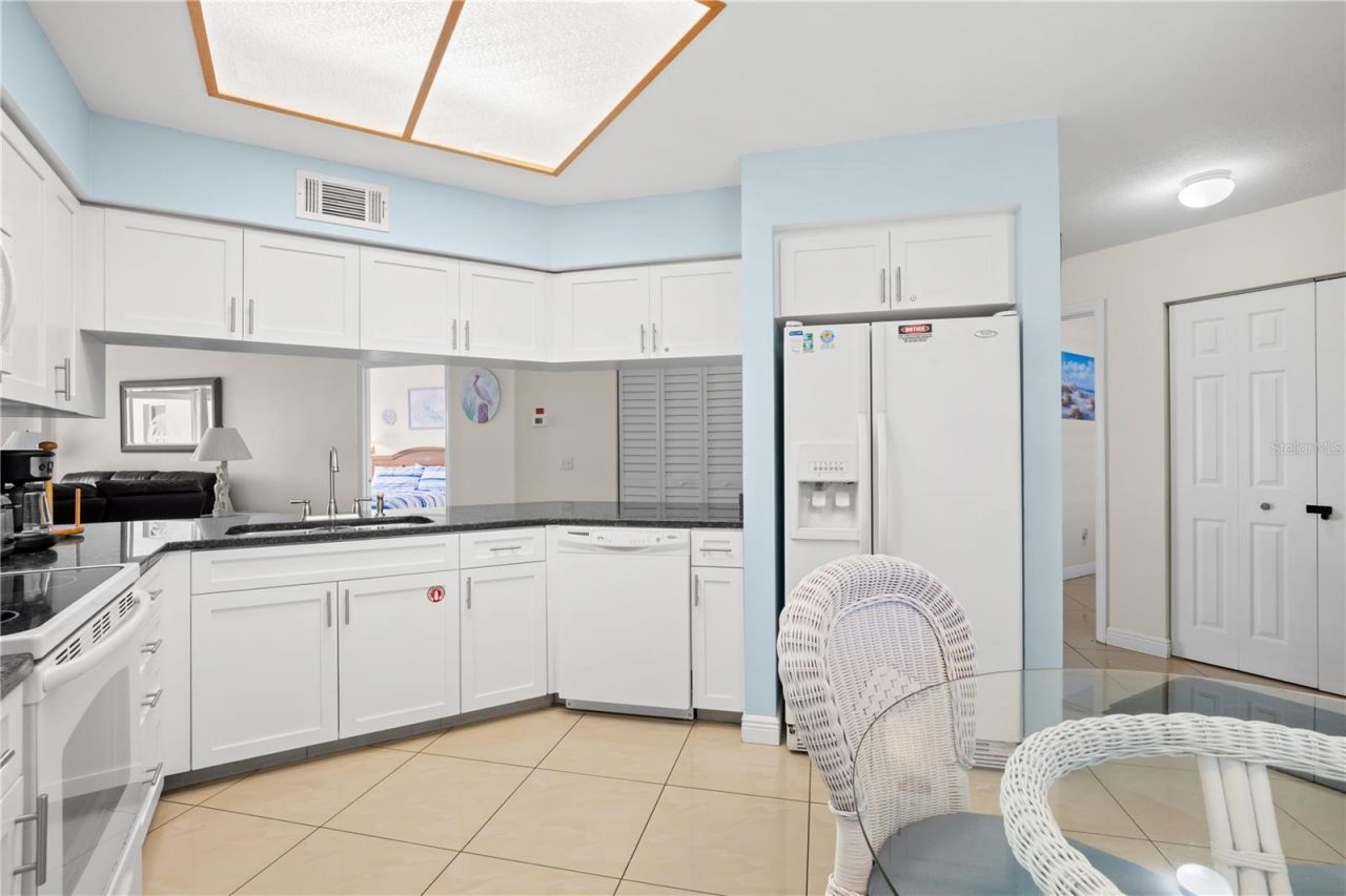 12935 Gulf Lane, Unit 205, Madeira Beach, FL 33708 Photo