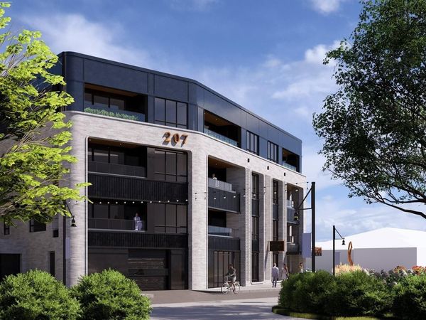207 Grandview W, Unit 403, Traverse City, MI 49684