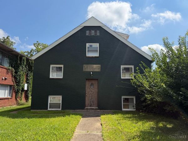 2616 N Gettysburg Avenue, Dayton, OH 45406