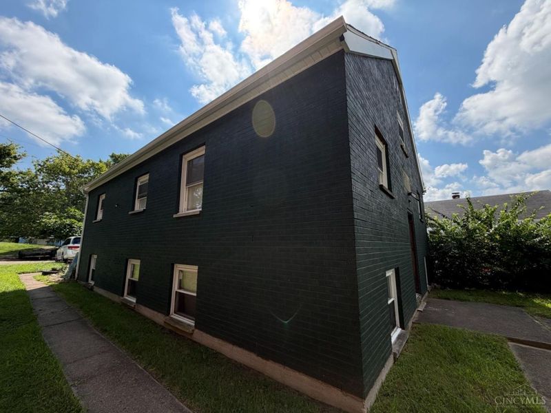 2616 N Gettysburg Avenue, Dayton, OH 45406 Photo 2